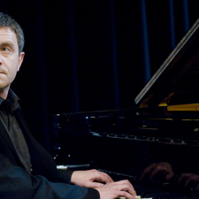 homme au piano